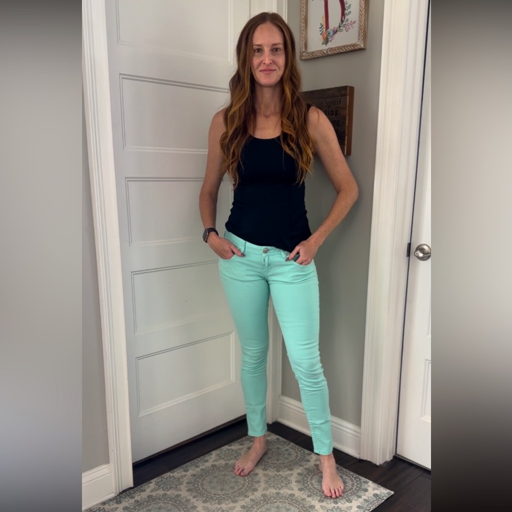 Turquoise Skinny Crop Mid/Low Rise Size 28/6